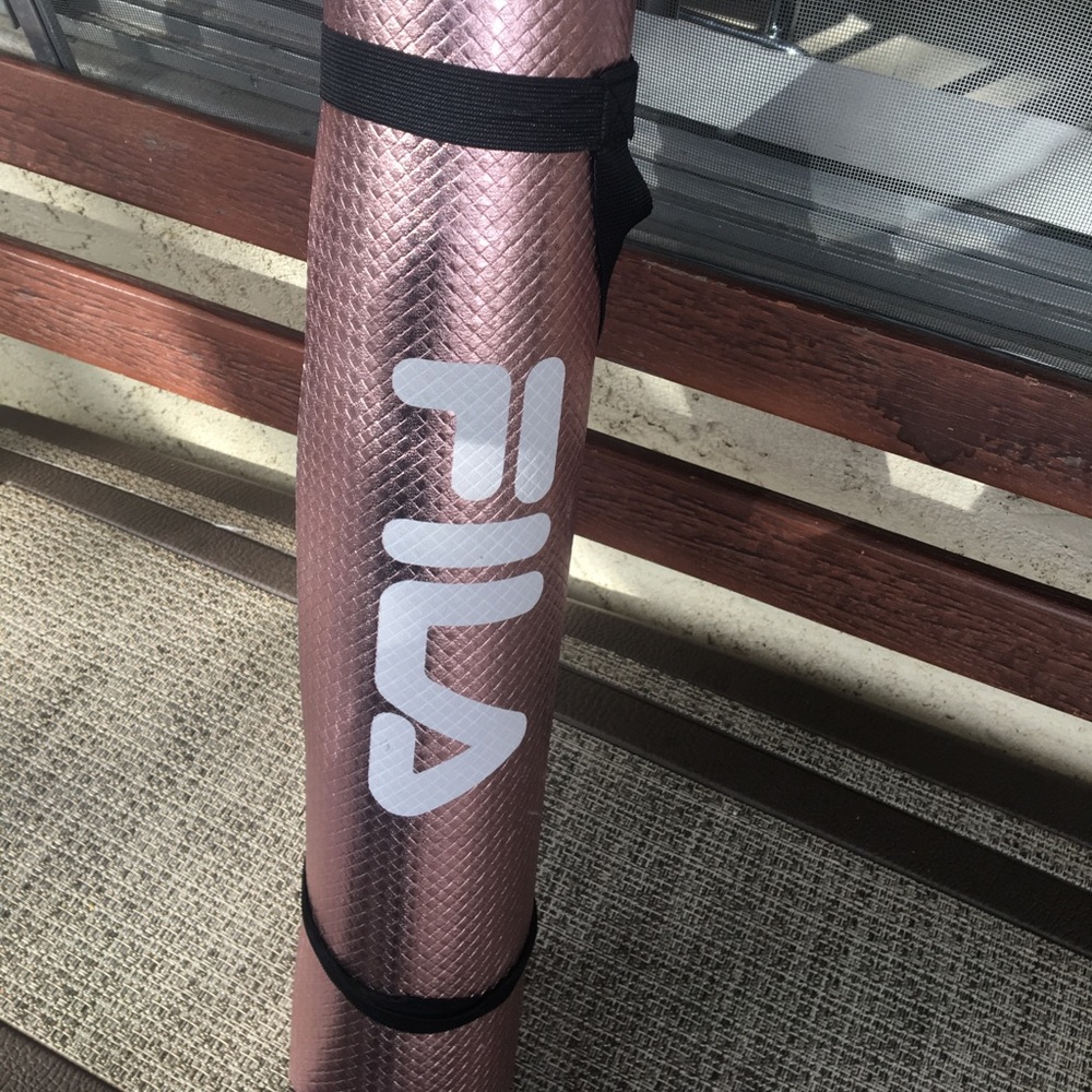 Fila Yoga Mat ( metallic pink)